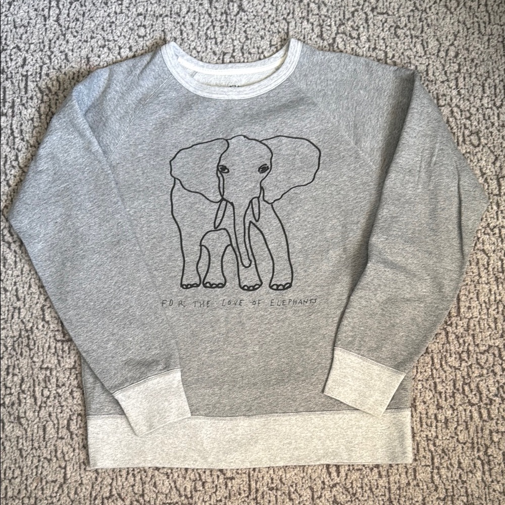 Gray Elephant Graphic Sweatshirt